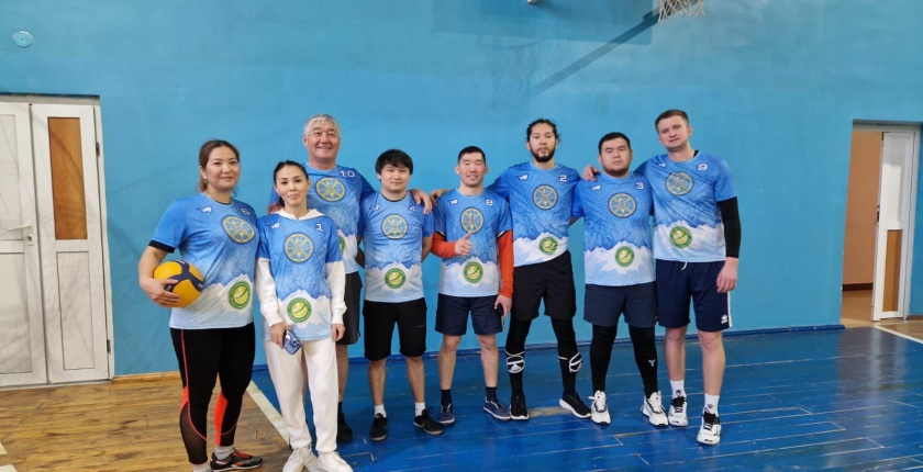 Volleyball competition among teachers